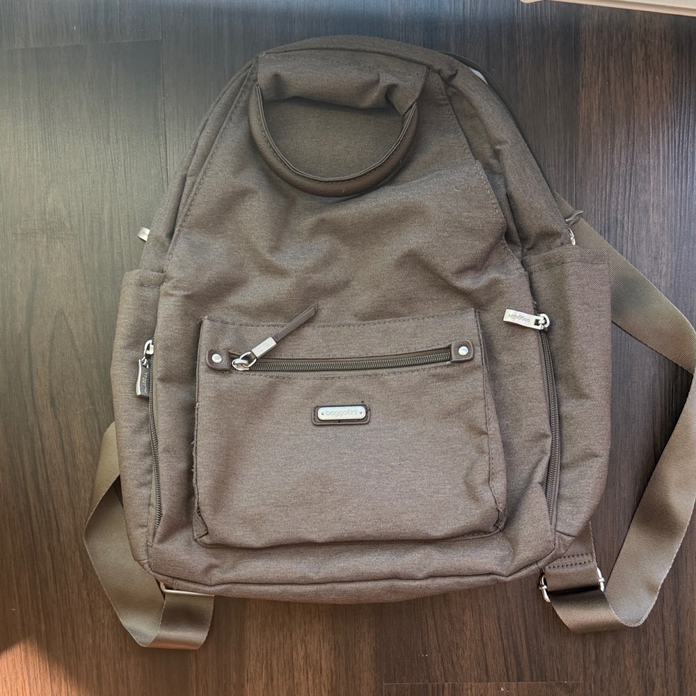 Baggallini Brown Backpack with Front Pocket